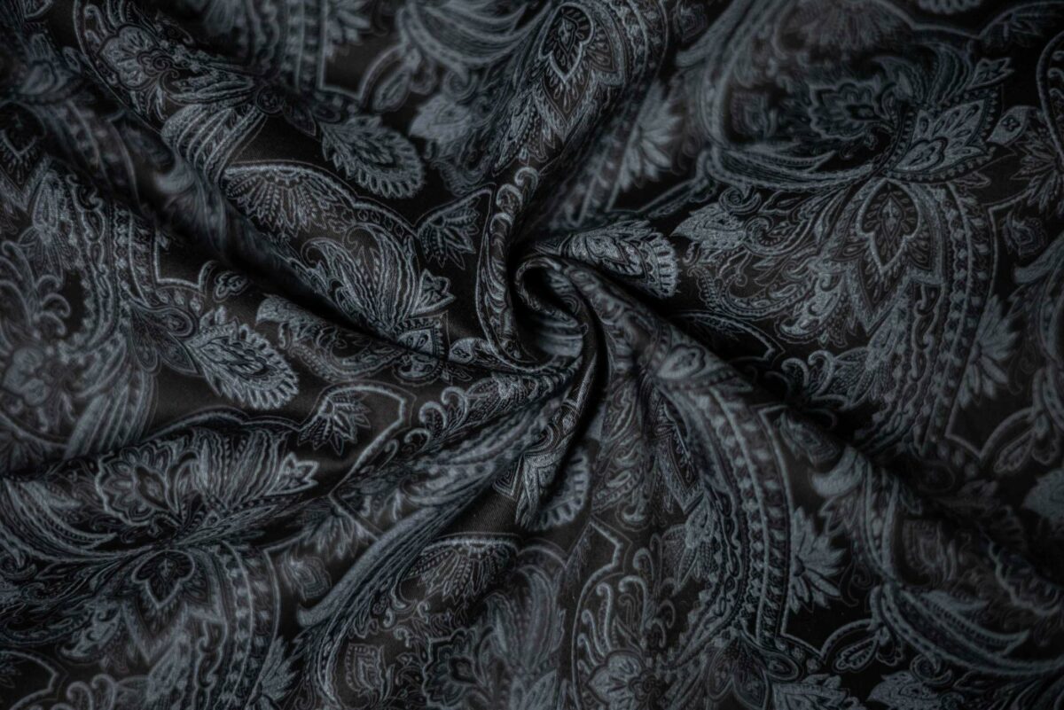 Baumwoll-Satin schwarz Allover
