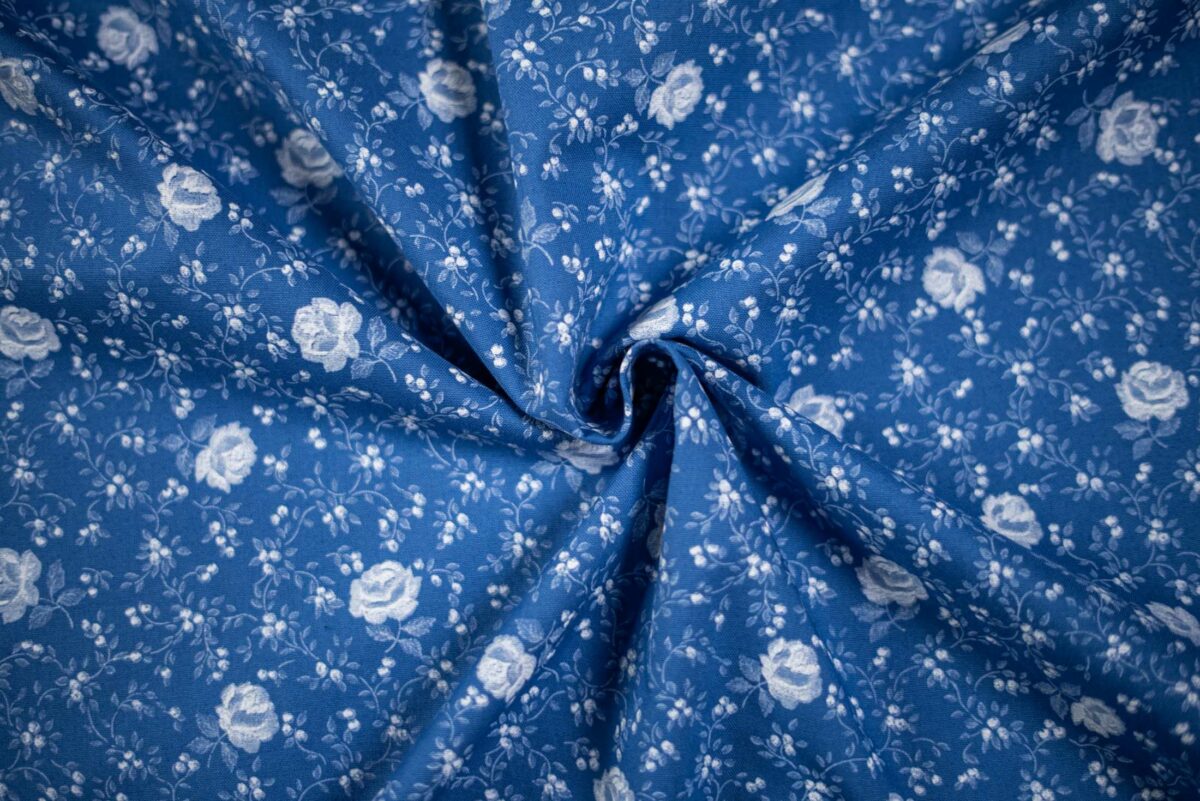 Baumwollstoff blau Modeldruck