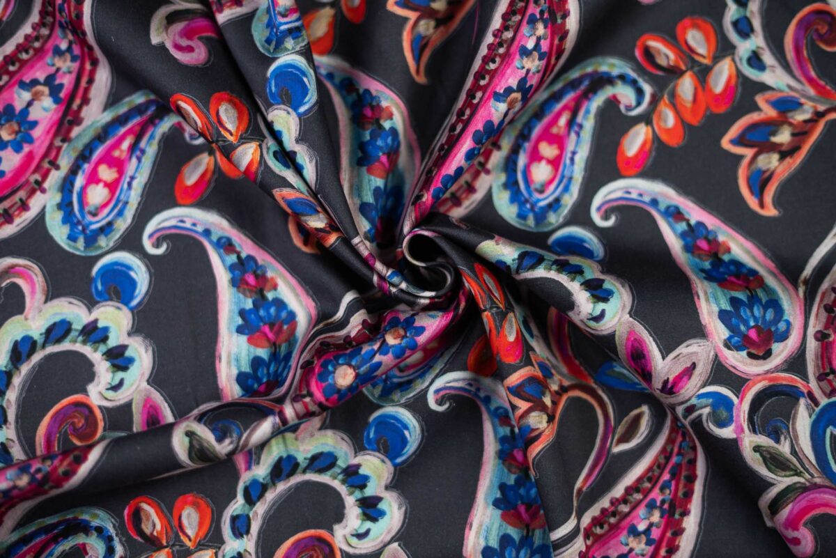 Baumwoll-Satin mehrfärbig Paisley