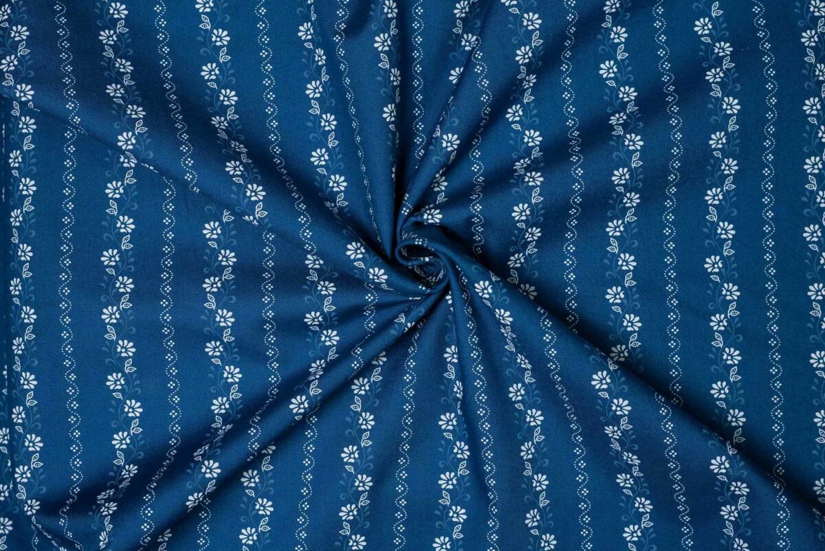 Baumwollstoff salzburgerblau Modeldruck