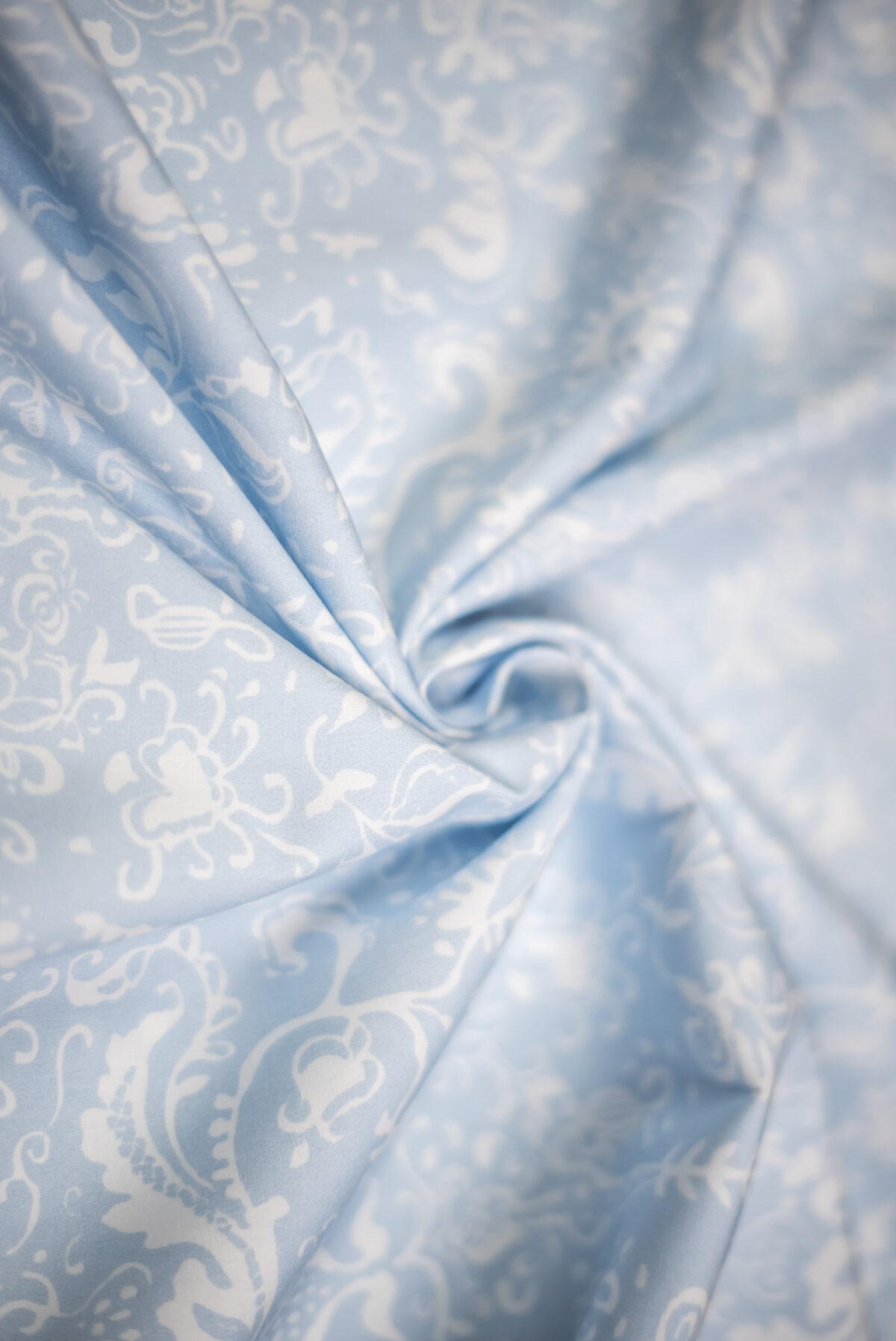 Baumwollstoff hellblau Modeldruck