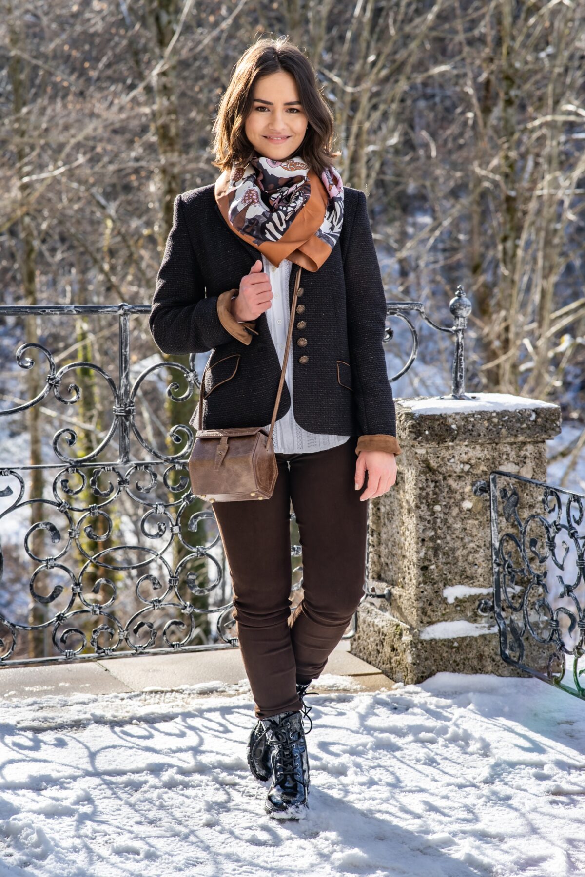 Blazer in dunkelbraun – Bild 4
