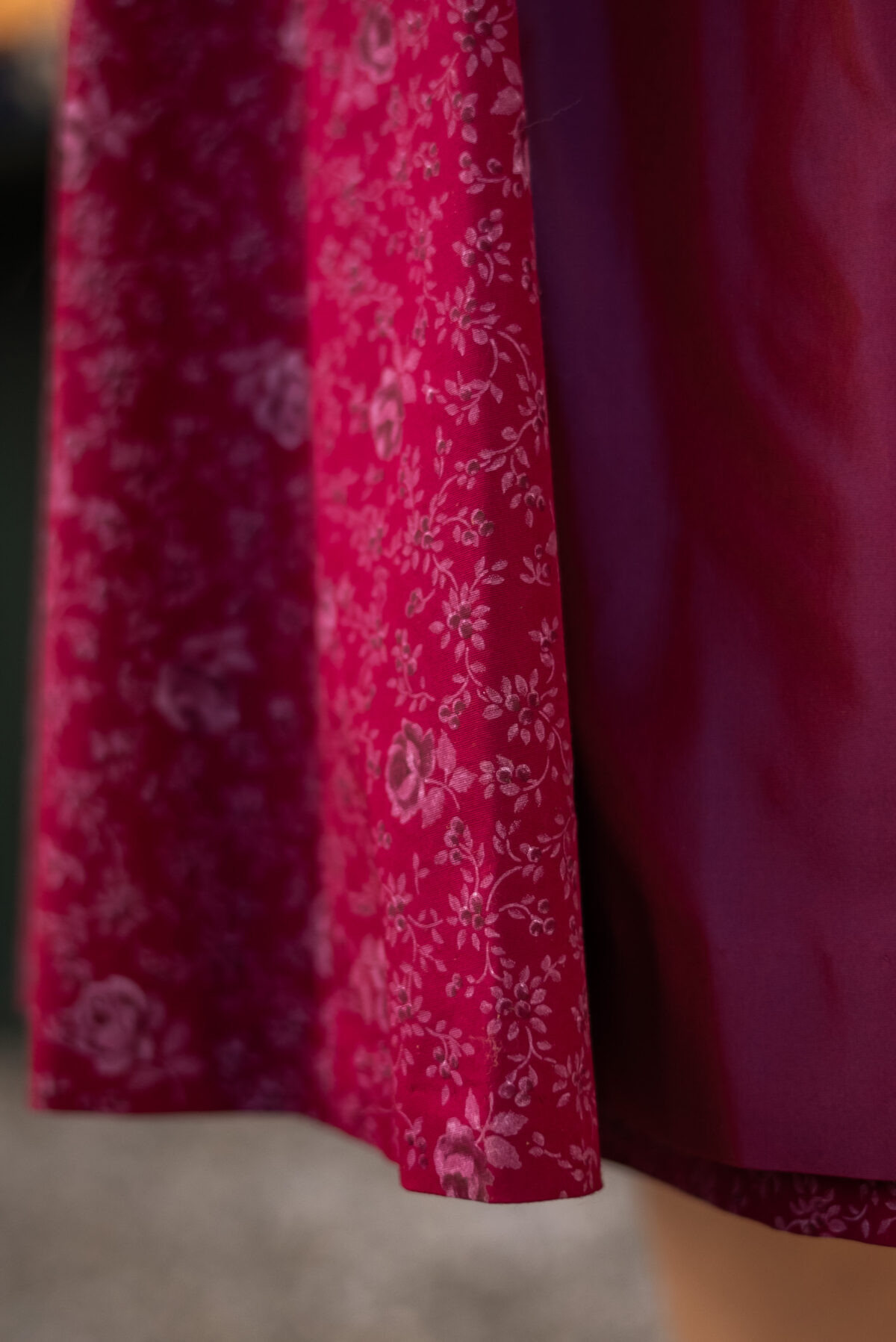 Dirndl Sophia aus Samt & Seide – Bild 5