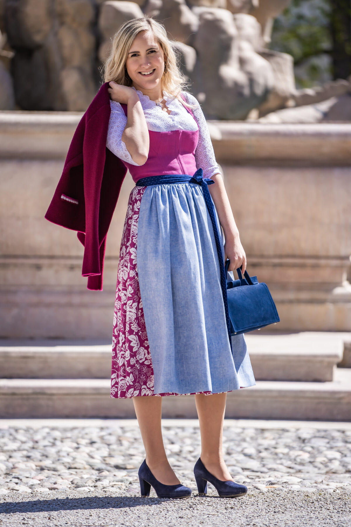 Dirndl "Carolina" himbeer