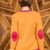 Strickjacke in Walk orange mit pink – Bild 4