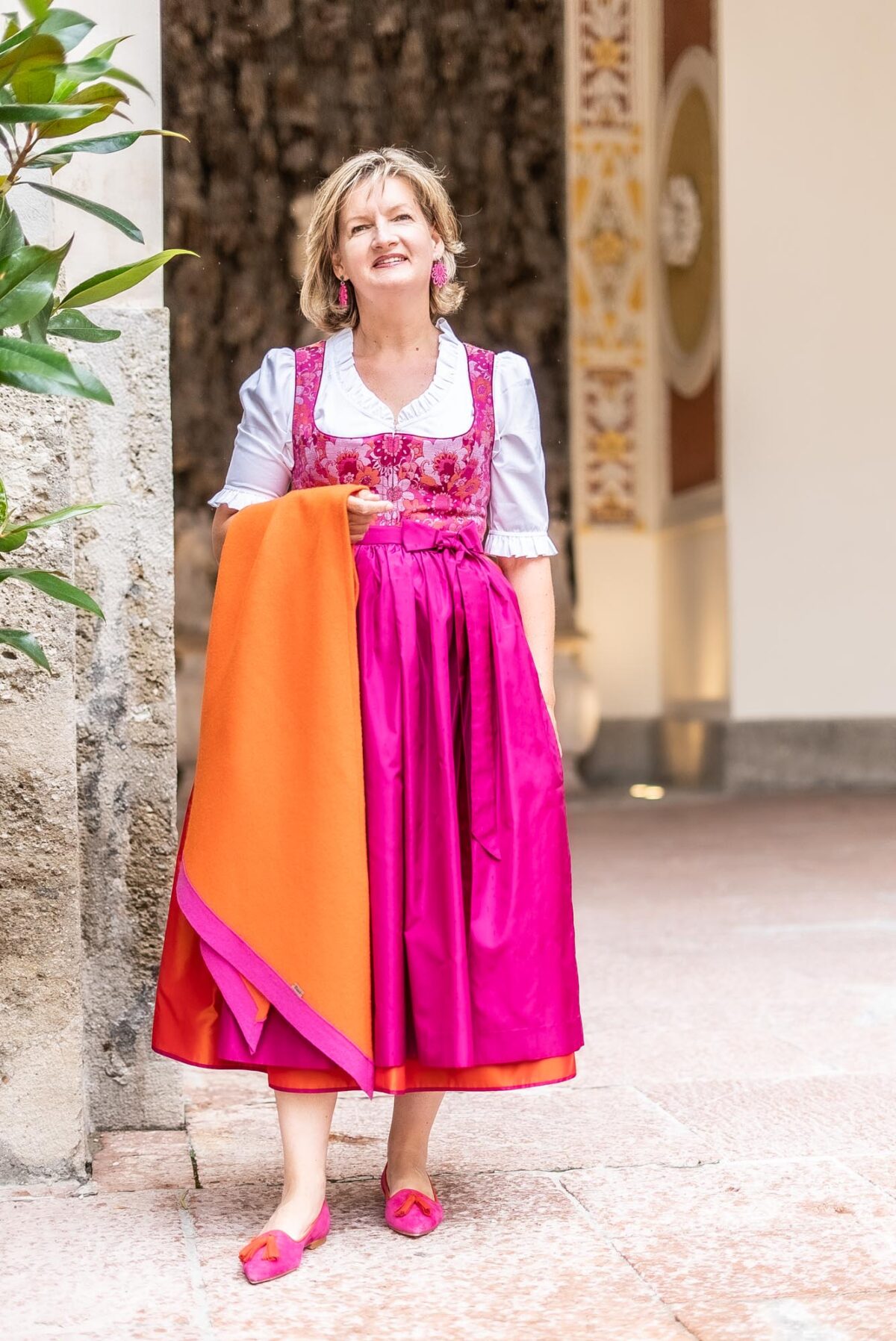 Festliches Dirndl Sommernacht