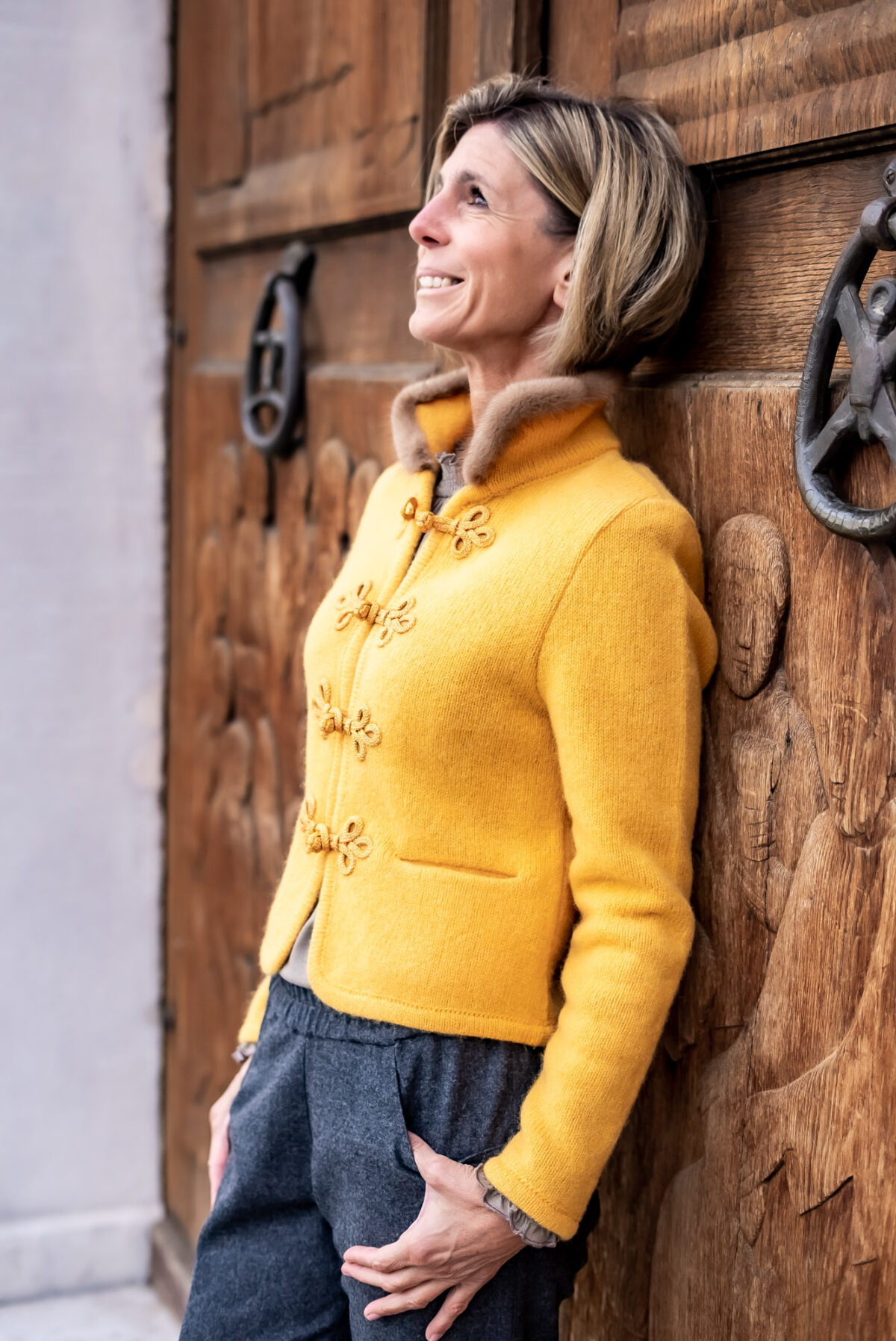 Strickjacke mit Nerz – Bild 2