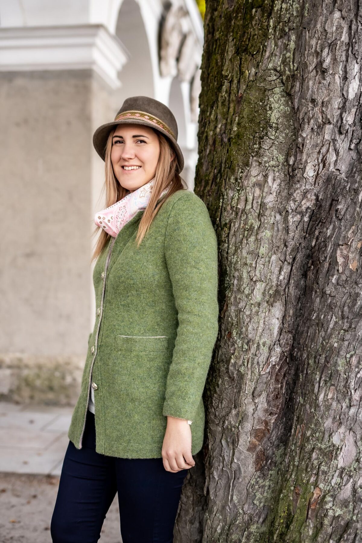Strickjacke ahorngrün – Bild 2