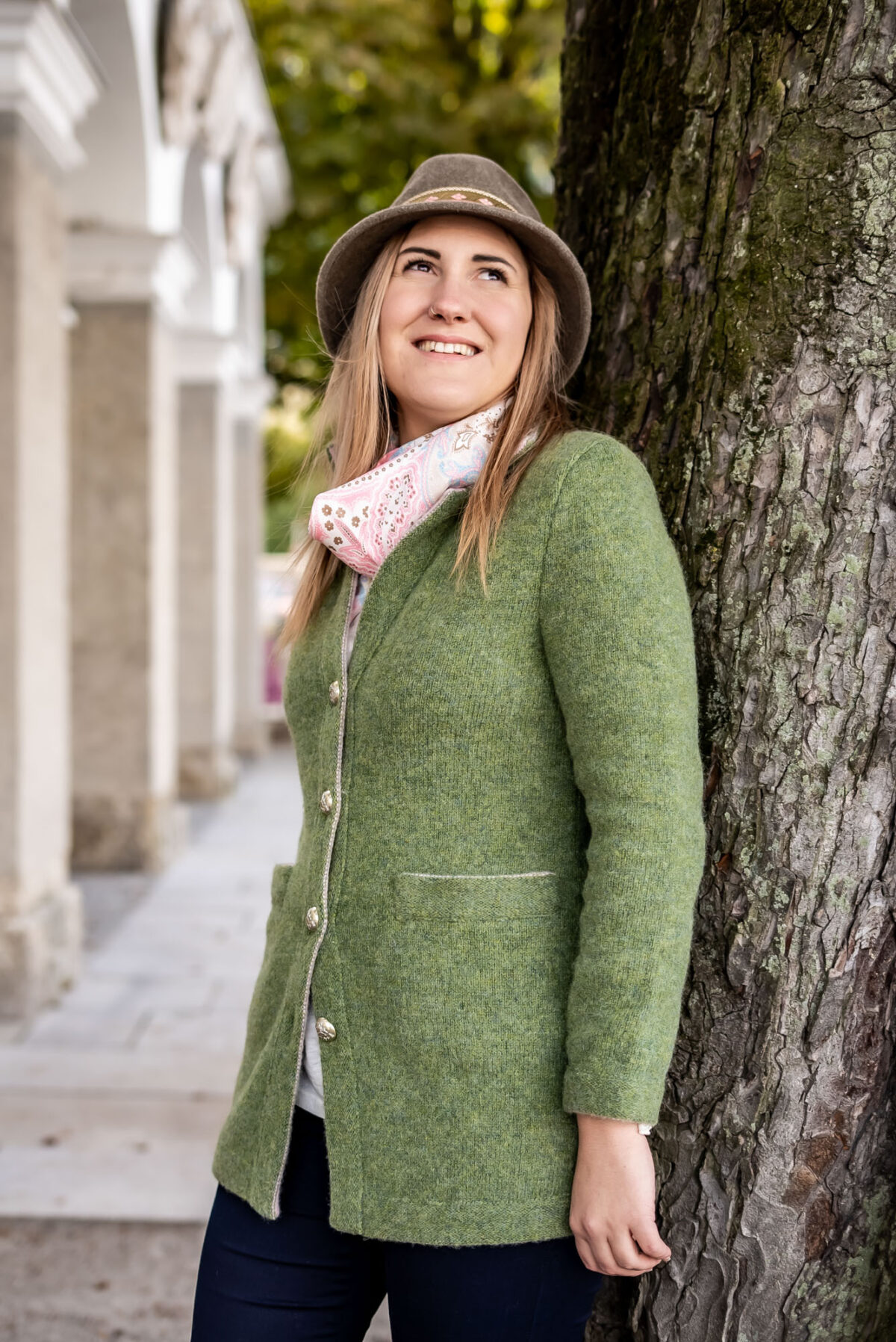 Strickjacke ahorngrün – Bild 3