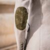 Gehrock in taupe mit grün – Bild 3