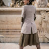 Gehrock in taupe mit grün – Bild 6