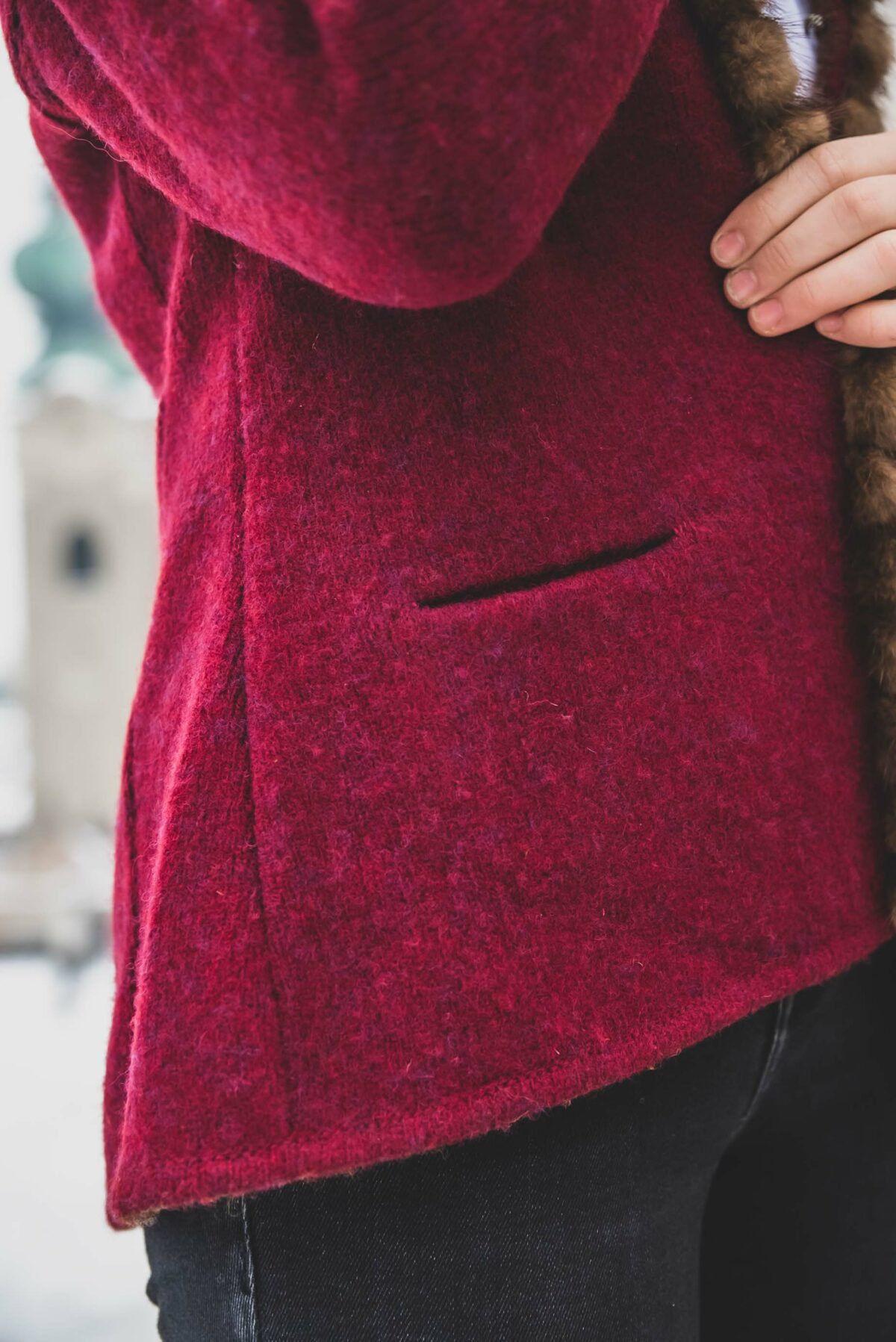 Jacke in bordeaux mit Nerz – Bild 3
