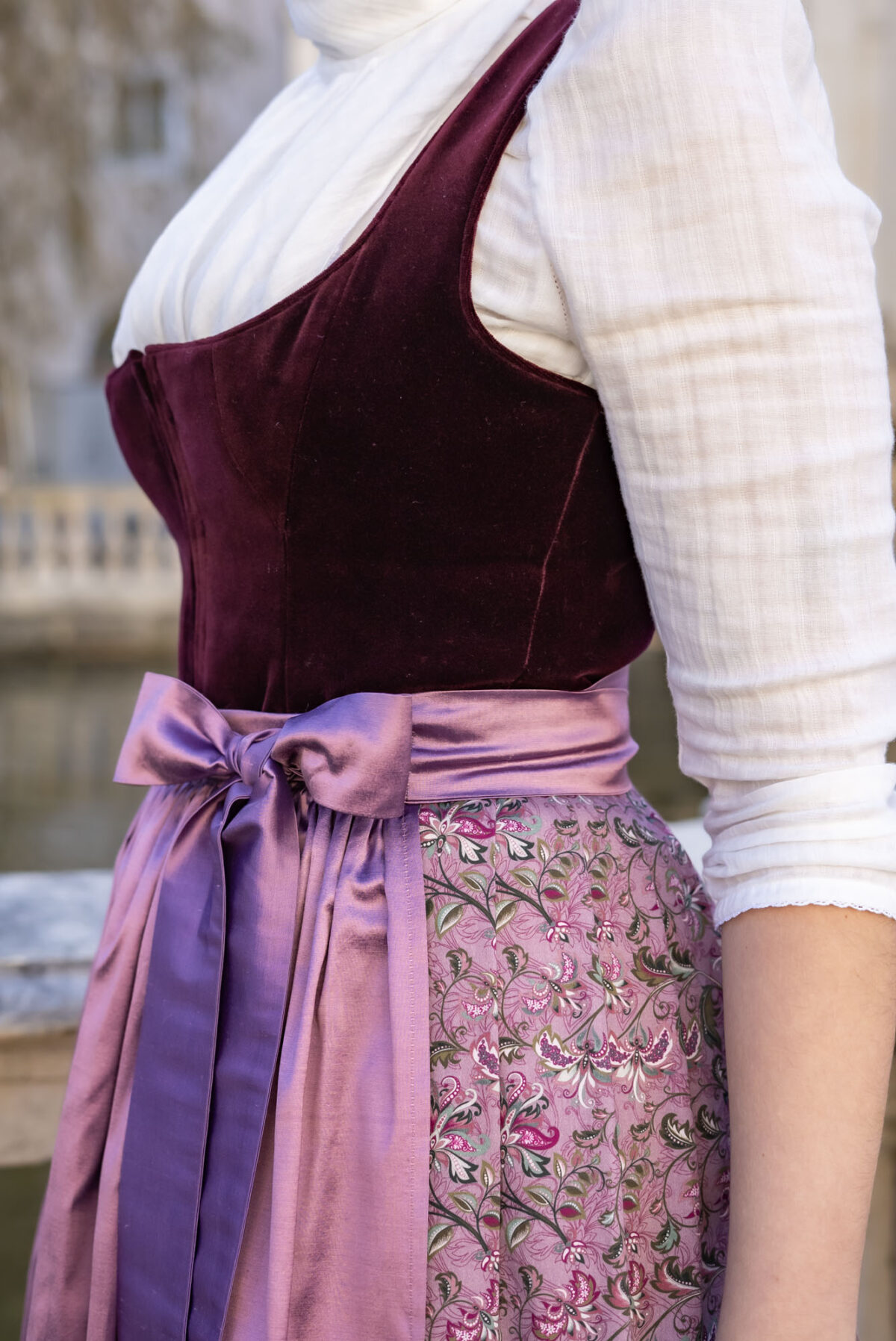 Heimatwerk Samtdirndl Sinfonie – Bild 5