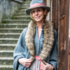 Heimatwerk Dirndl mit Alpakaloden - Image 3