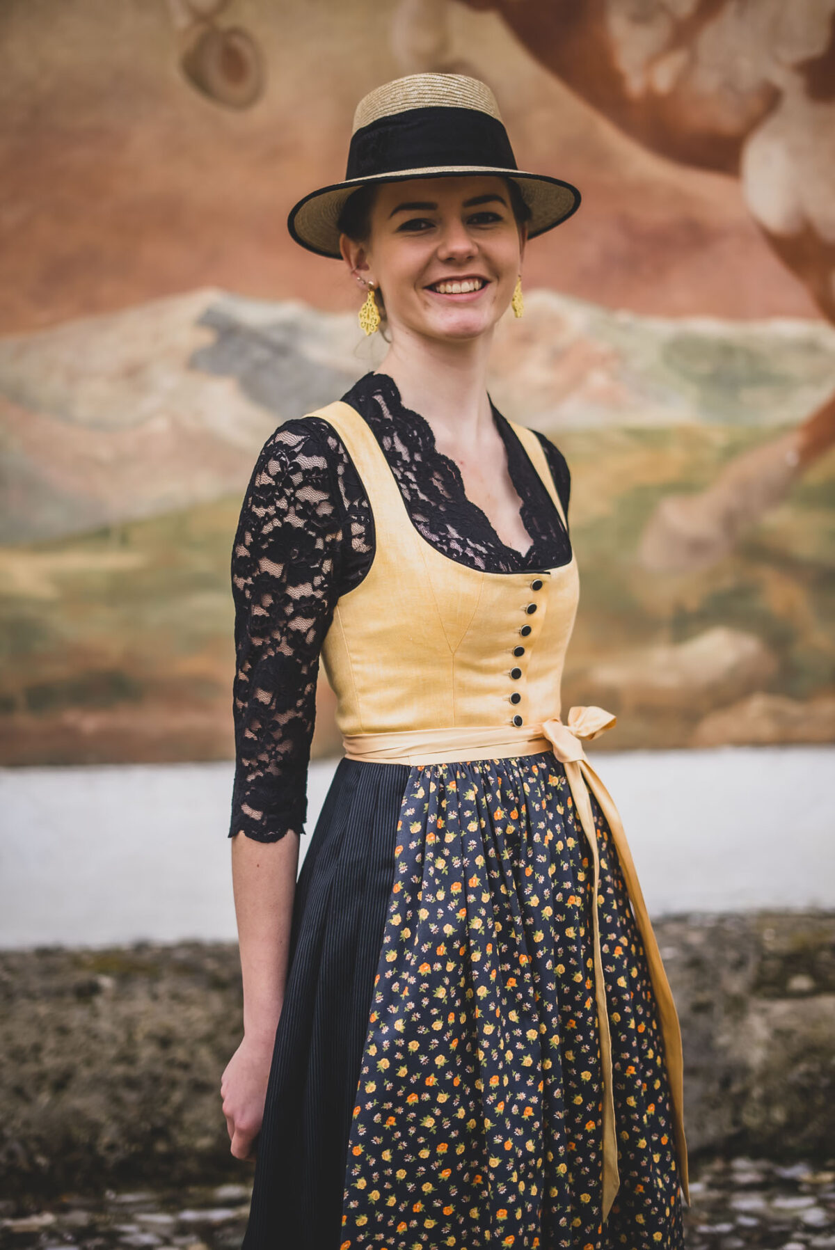 Heimatwerk Dirndl Flora – Bild 2