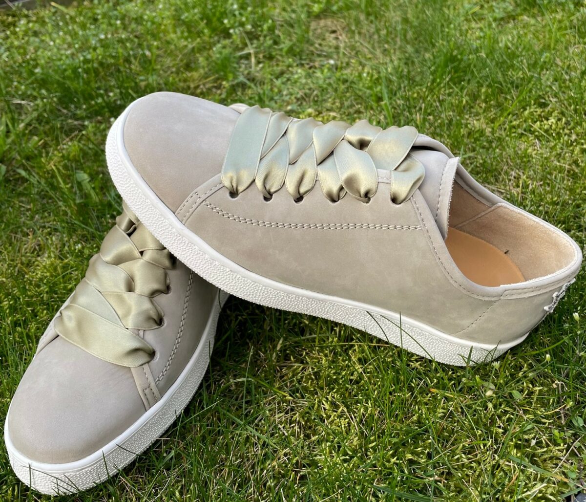 Leder-Sneaker in  khaki – Bild 2