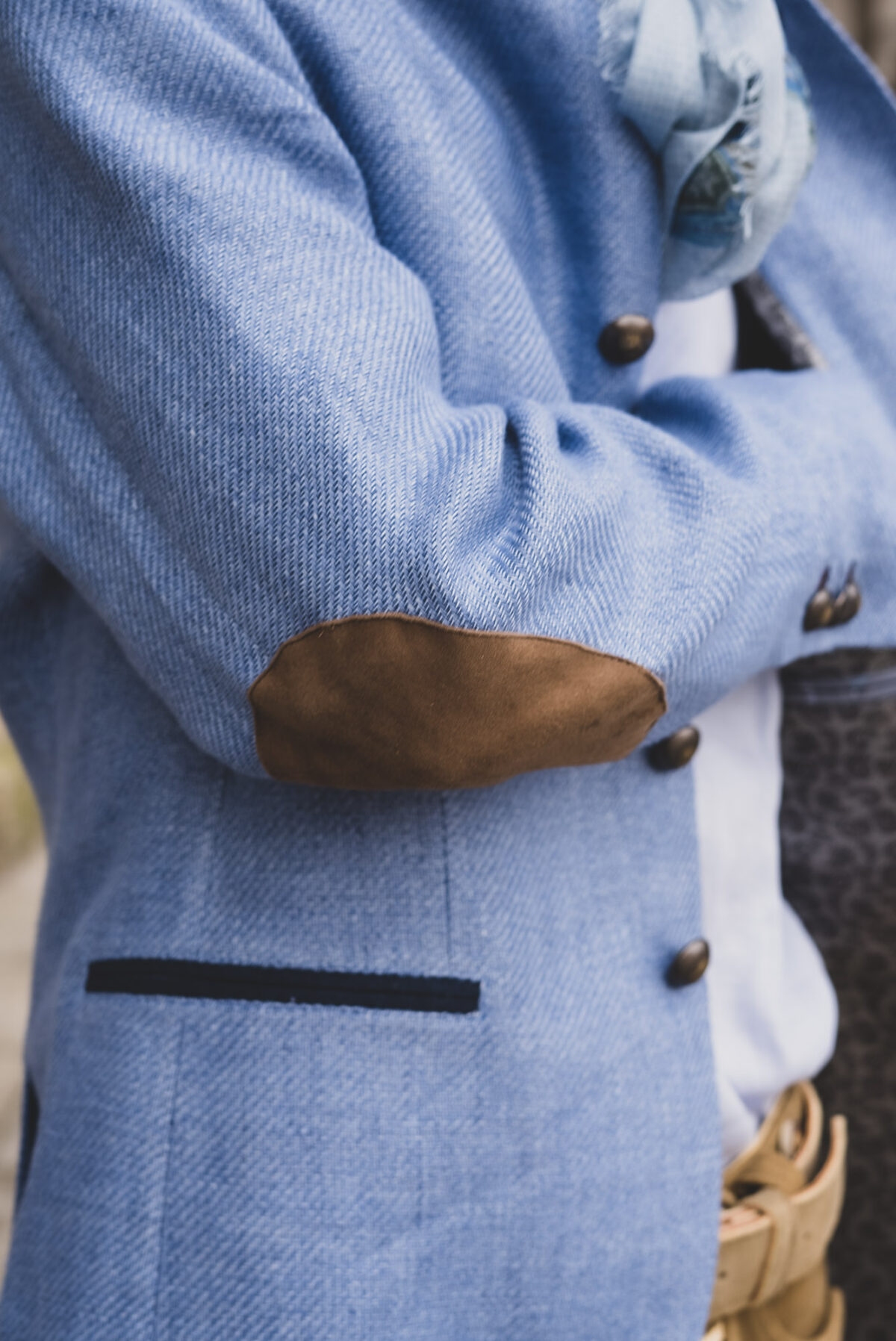 Herrenjacke aus Leinen mit Lederpatches. – Bild 4
