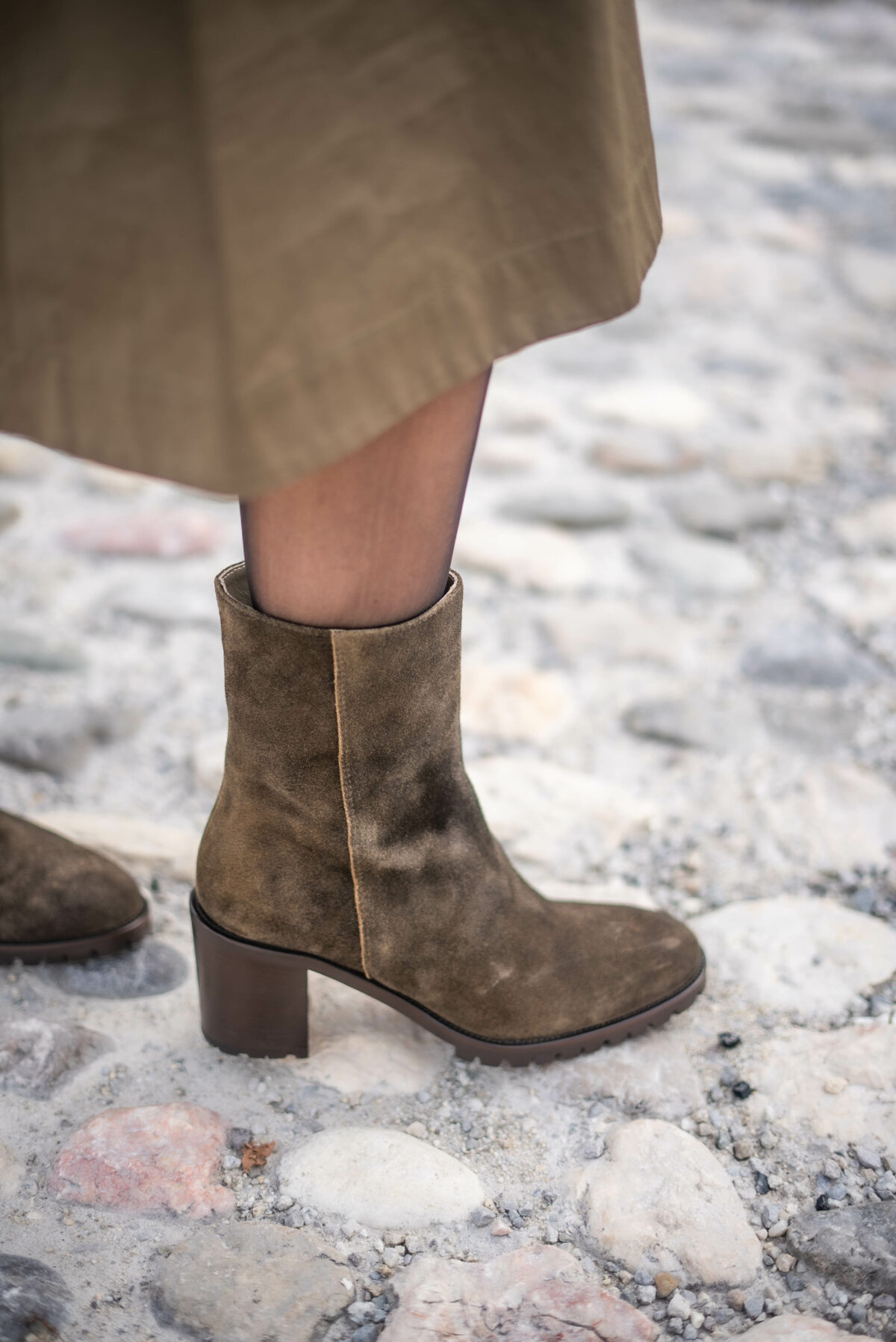 Stiefelette in Antikbock – Bild 3