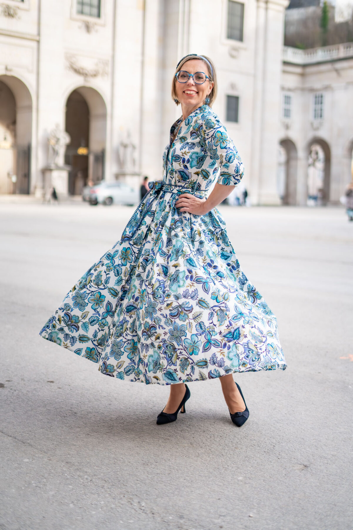 Edles Damenkleid