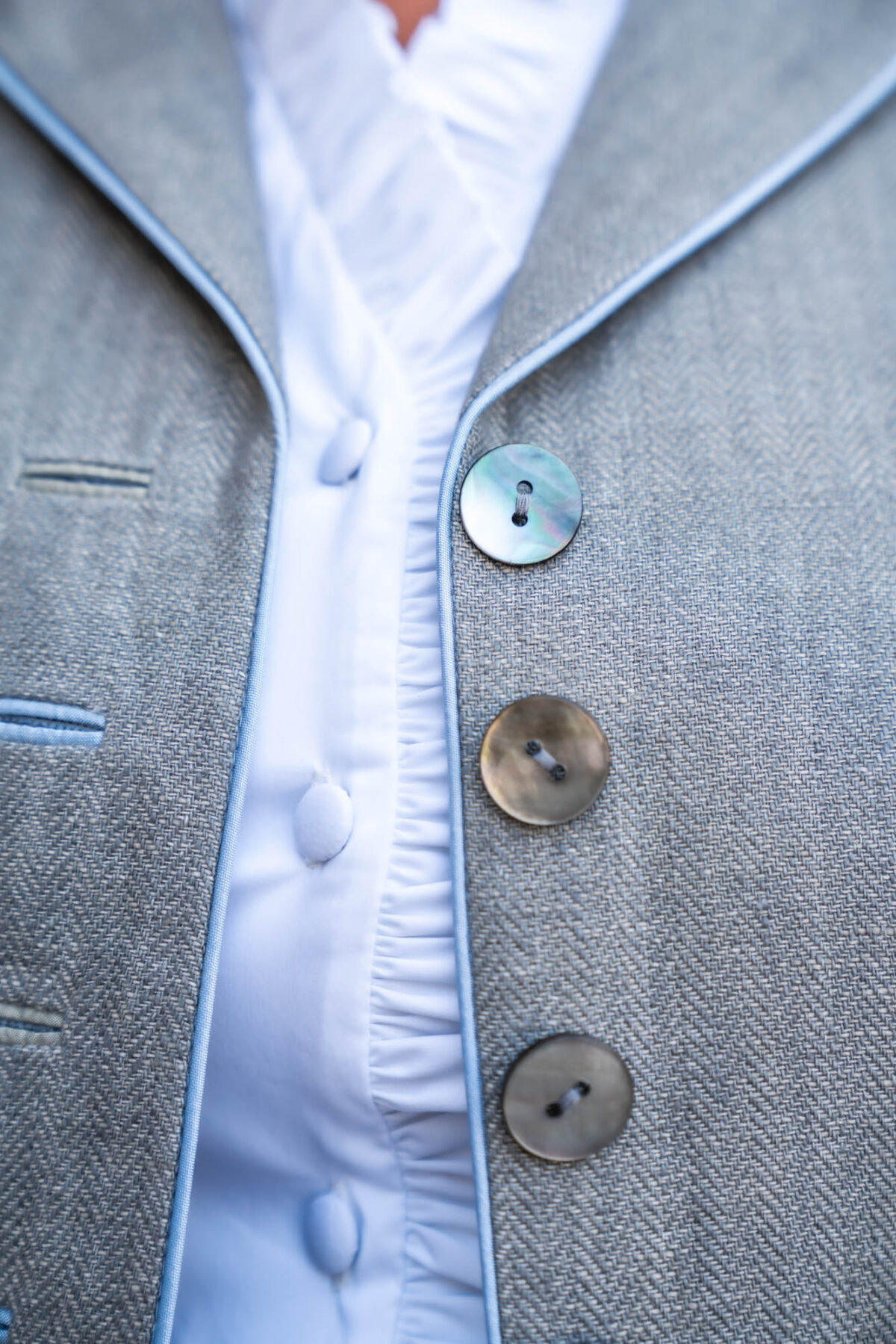 Damenbluse mit Passepoil – Bild 3